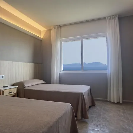 Pension Residencia Cecilia Aios Esterno foto